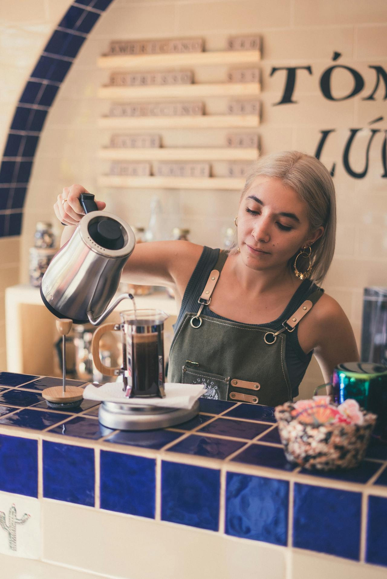 cafelerde-calisma-ve-uretkenlik-deneyimi